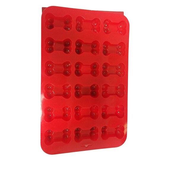 Dog Bone Silicone Treat Mold Tray For Homemade Puppy Treats - Picture 2 of 3